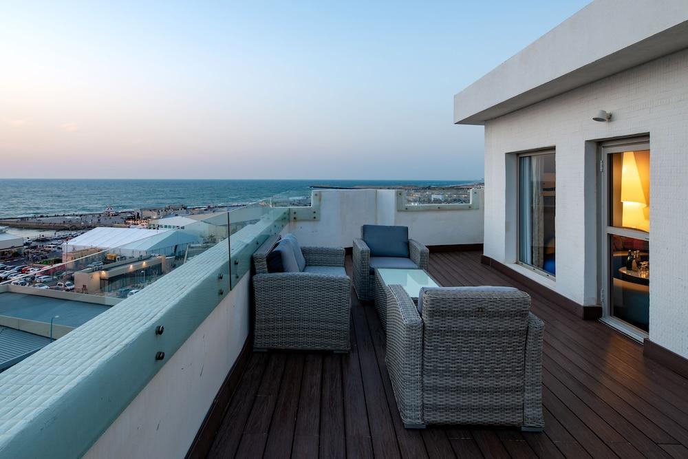 Play Seaport Suite Hotel Tlv Tel Aviv Eksteriør billede